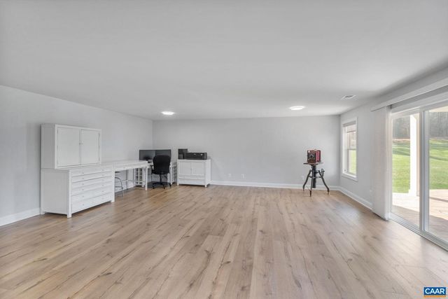 11 PERSIMMON WAY, Zion Crossroads, VA 22942