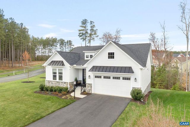 11 PERSIMMON WAY, Zion Crossroads, VA 22942