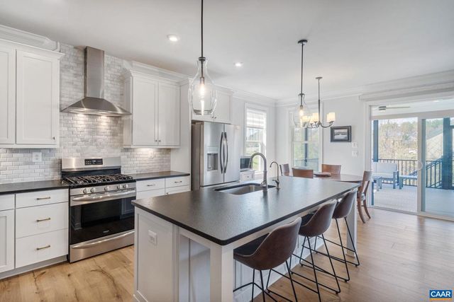 11 PERSIMMON WAY, Zion Crossroads, VA 22942