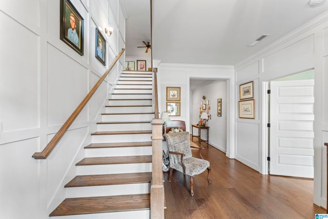 212 BIRKDALE CIRCLE, Pelham, AL 35124