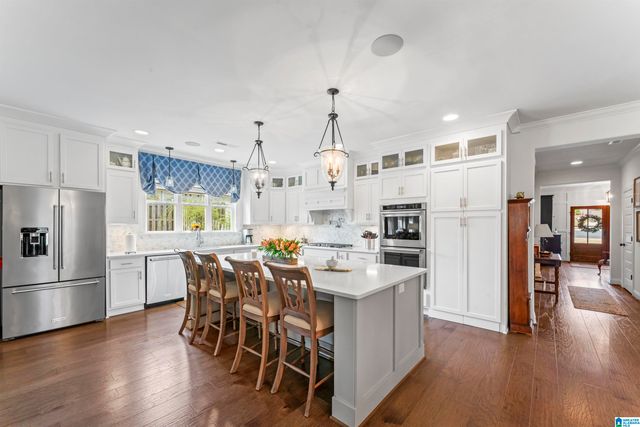 212 BIRKDALE CIRCLE, Pelham, AL 35124