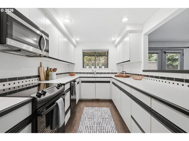 8202 Ne 34TH St, Vancouver, WA 98662