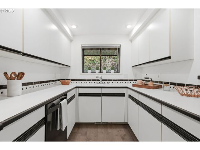 8202 Ne 34TH St, Vancouver, WA 98662