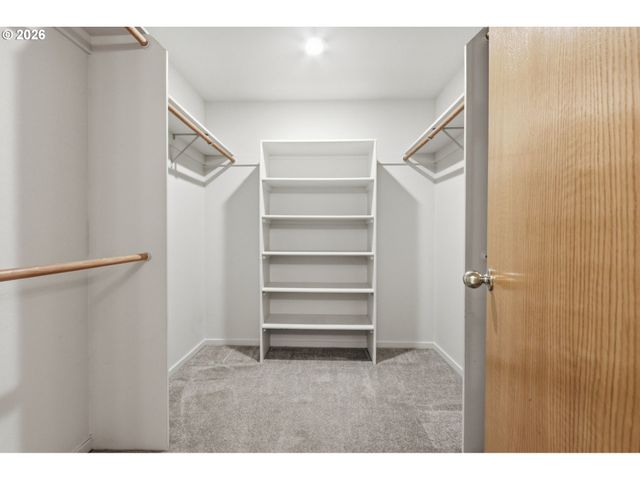 8202 Ne 34TH St, Vancouver, WA 98662