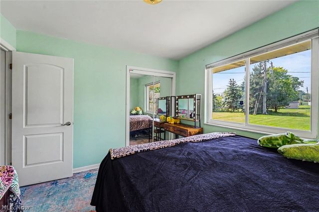 272 N Skyline Drive, Seven Hills, OH 44131