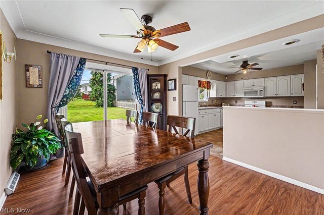 272 N Skyline Drive, Seven Hills, OH 44131