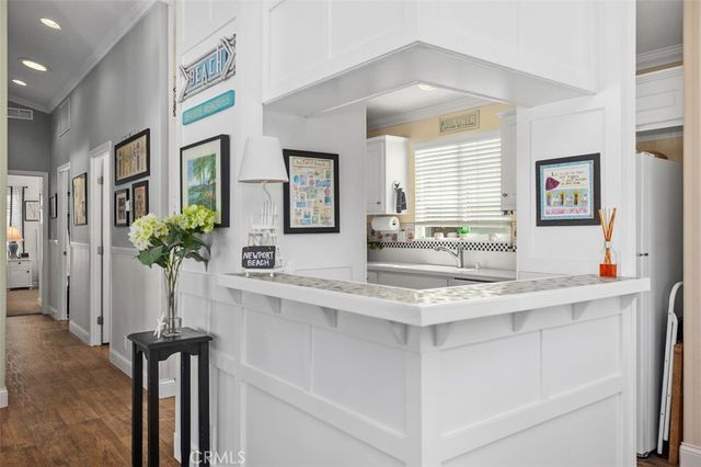 7 Saratoga, Newport Beach, CA 92660