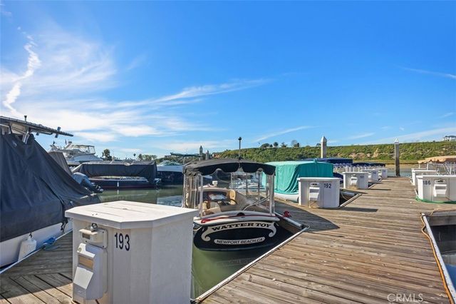 7 Saratoga, Newport Beach, CA 92660