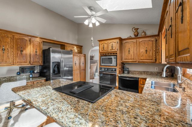 2415 Lisbon Avenue N, Lake Elmo, MN 55042