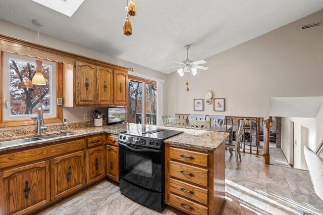 2415 Lisbon Avenue N, Lake Elmo, MN 55042