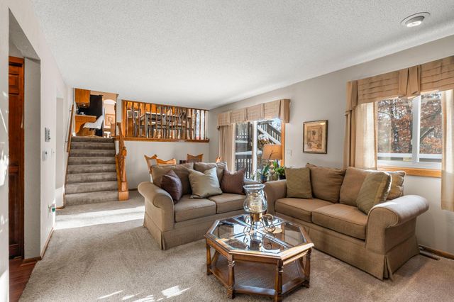 2415 Lisbon Avenue N, Lake Elmo, MN 55042