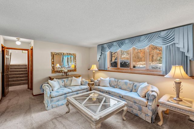 2415 Lisbon Avenue N, Lake Elmo, MN 55042