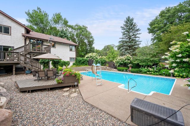 2415 Lisbon Avenue N, Lake Elmo, MN 55042