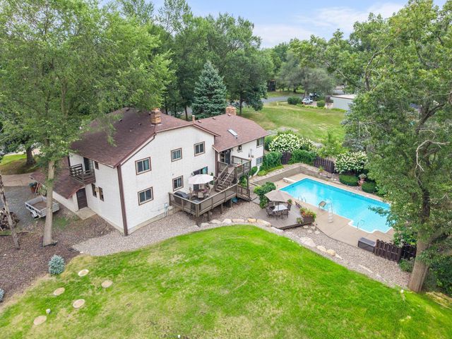 2415 Lisbon Avenue N, Lake Elmo, MN 55042