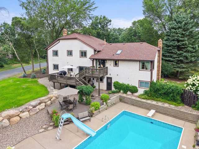 2415 Lisbon Avenue N, Lake Elmo, MN 55042