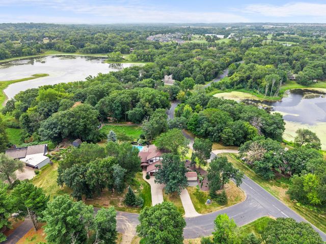 2415 Lisbon Avenue N, Lake Elmo, MN 55042