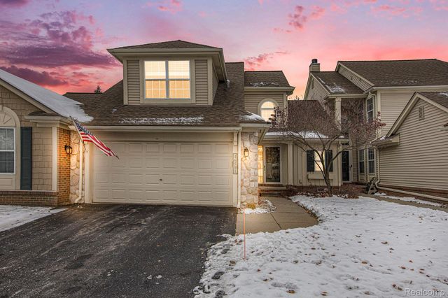 46501 Killarney Circle S 174, Canton Charter Township, MI 48188