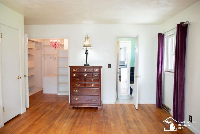 4666 E Dunbar Rd Road, Monroe Twp, MI 48161