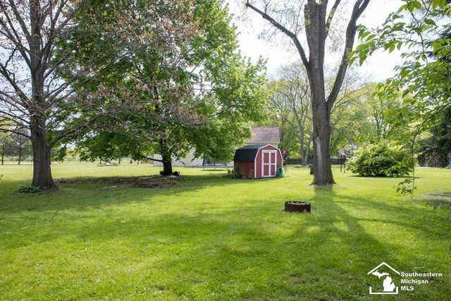 4666 E Dunbar Rd Road, Monroe Twp, MI 48161