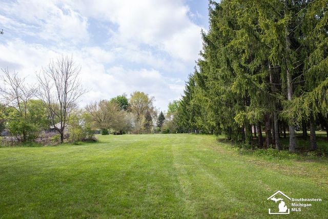 4666 E Dunbar Rd Road, Monroe Twp, MI 48161