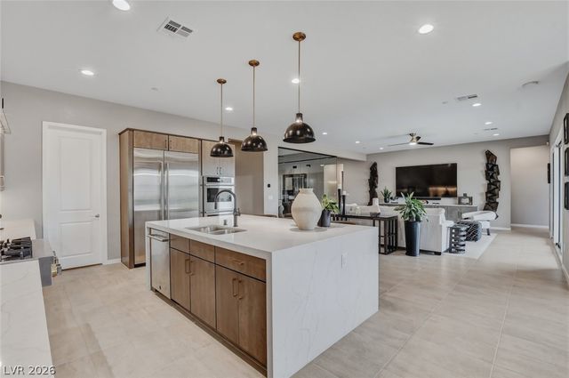 5702 Kings Bluff Avenue, Las Vegas, NV 89131