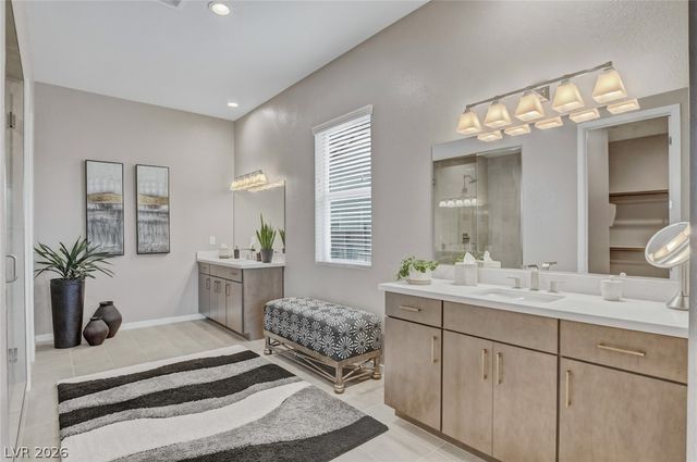 5702 Kings Bluff Avenue, Las Vegas, NV 89131