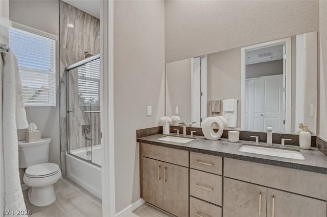 5702 Kings Bluff Avenue, Las Vegas, NV 89131