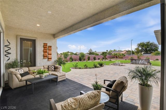 5702 Kings Bluff Avenue, Las Vegas, NV 89131