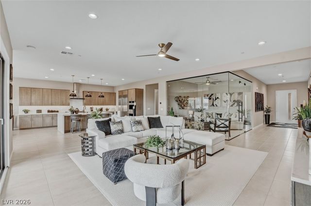 5702 Kings Bluff Avenue, Las Vegas, NV 89131