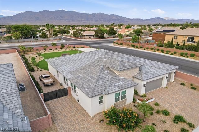 5702 Kings Bluff Avenue, Las Vegas, NV 89131