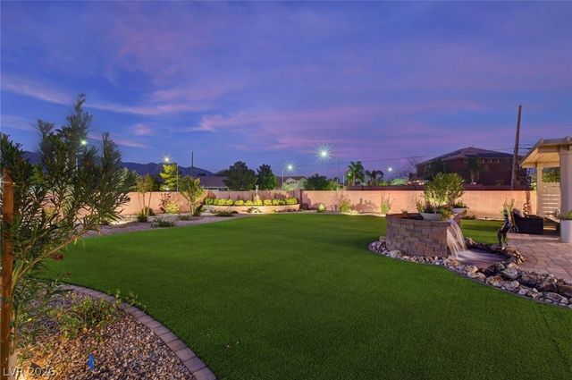 5702 Kings Bluff Avenue, Las Vegas, NV 89131