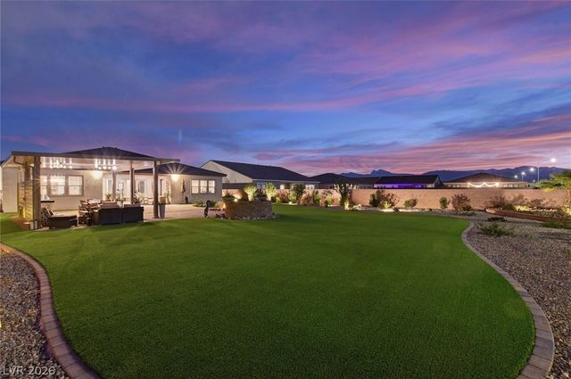 5702 Kings Bluff Avenue, Las Vegas, NV 89131