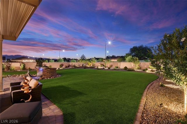 5702 Kings Bluff Avenue, Las Vegas, NV 89131