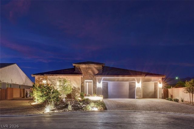 5702 Kings Bluff Avenue, Las Vegas, NV 89131