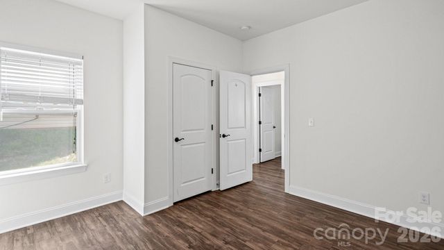 7235 Barefoot Forest Drive, Charlotte, NC 28269