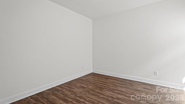 7235 Barefoot Forest Drive, Charlotte, NC 28269