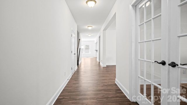 7235 Barefoot Forest Drive, Charlotte, NC 28269