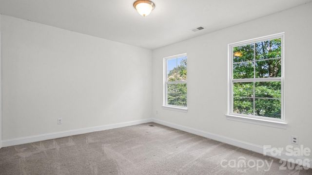 7235 Barefoot Forest Drive, Charlotte, NC 28269