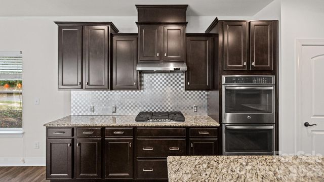 7235 Barefoot Forest Drive, Charlotte, NC 28269