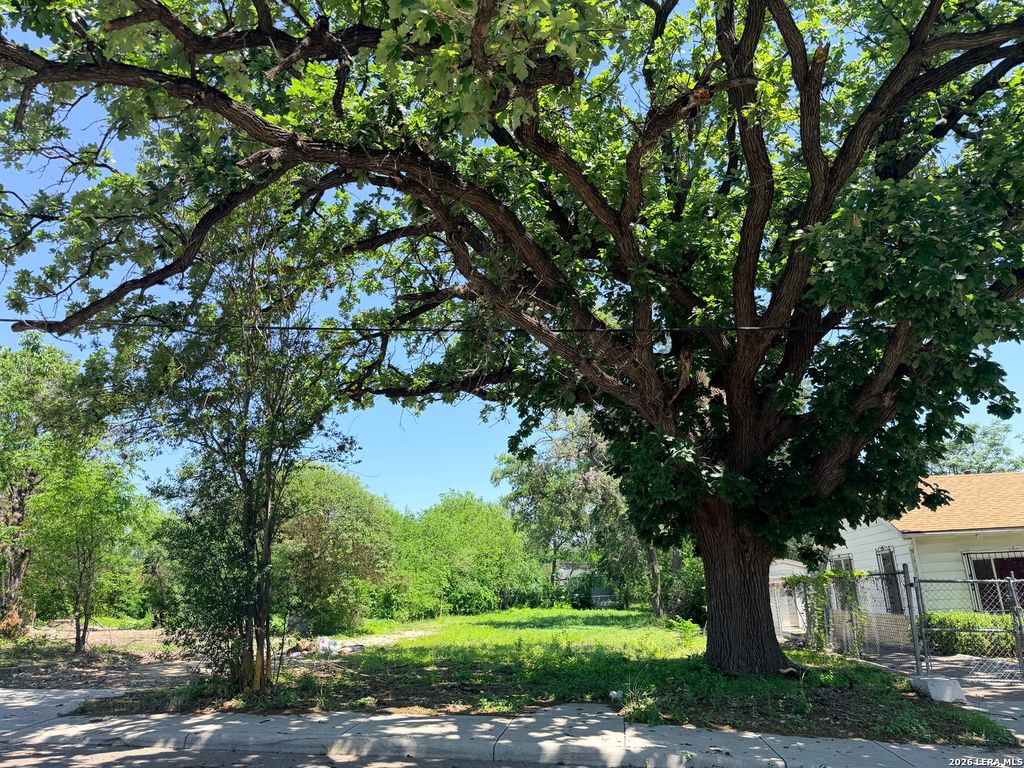 1415 Gorman, San Antonio, TX 78202