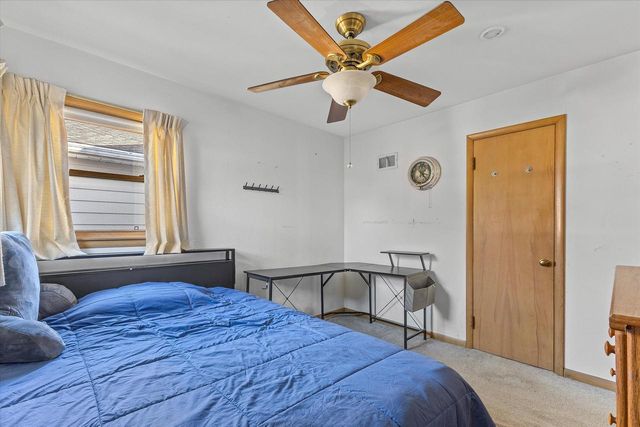 2129 S 107th STREET, West Allis, WI 53227