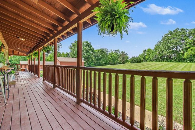302 Bullock Pen Drive, Crittenden, KY 41030