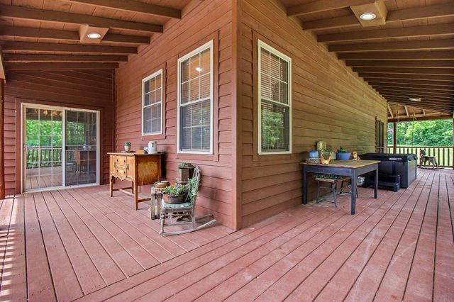 302 Bullock Pen Drive, Crittenden, KY 41030