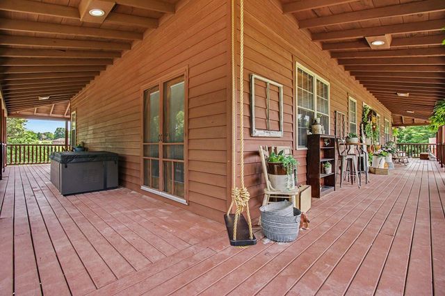 302 Bullock Pen Drive, Crittenden, KY 41030
