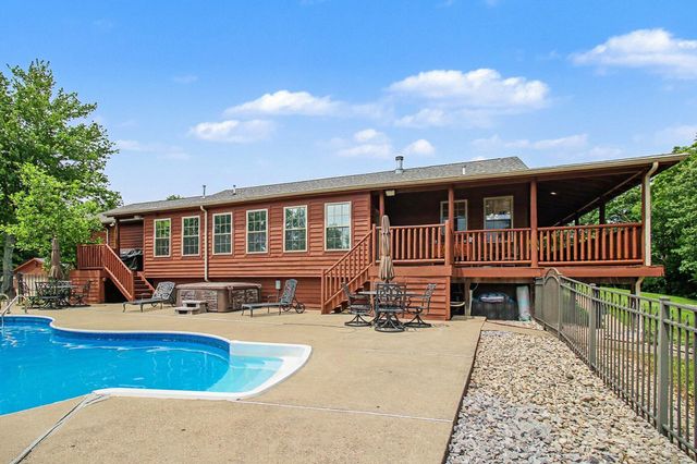 302 Bullock Pen Drive, Crittenden, KY 41030