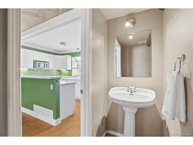 9624 W Chatfield Ave E, Littleton, CO 80128