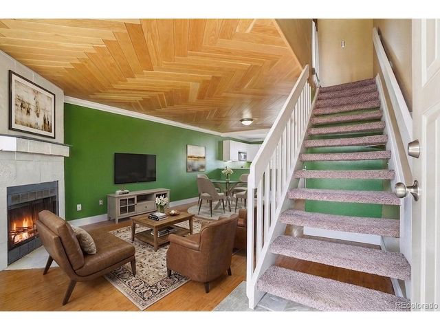 9624 W Chatfield Ave E, Littleton, CO 80128