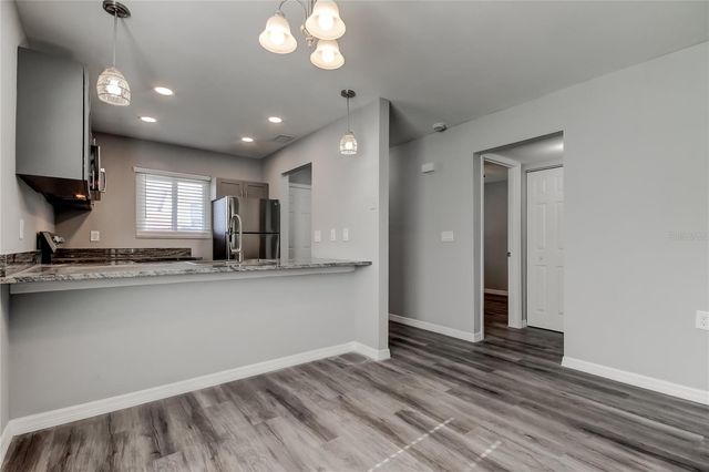 39132 COUNTY ROAD 54 2054, Zephyrhills, FL 33542