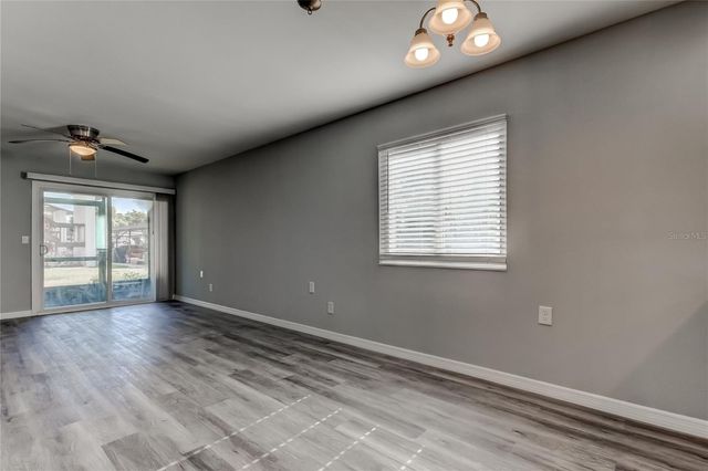 39132 COUNTY ROAD 54 2054, Zephyrhills, FL 33542