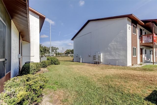 39132 COUNTY ROAD 54 2054, Zephyrhills, FL 33542